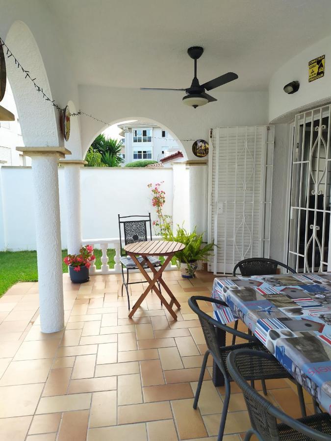 Villa Cambrils Beach Εξωτερικό φωτογραφία